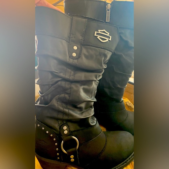 Women’s Harley Davidson leather boots - Picture 1 of 14